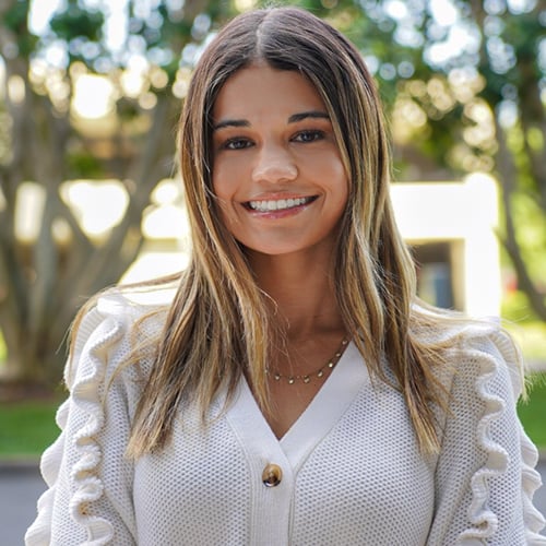 Courtney Haubach Headshot