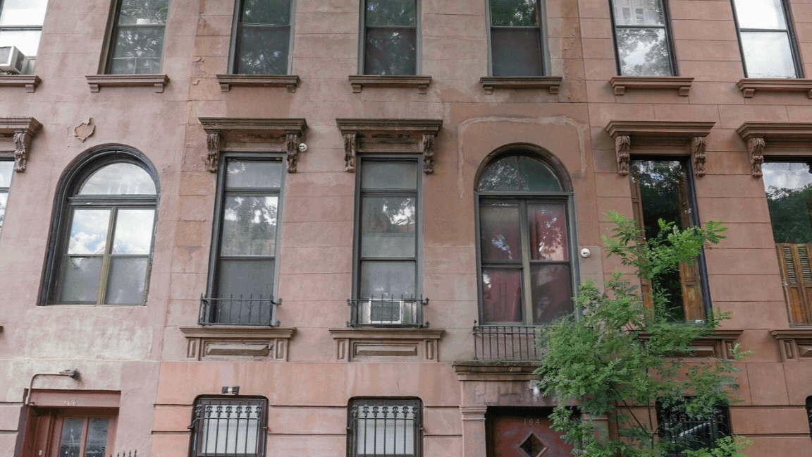 164 6th ave